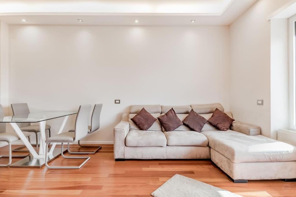 Luxury Apartment Front Of Cavalieri Hilton Hotel Roma Esterno foto
