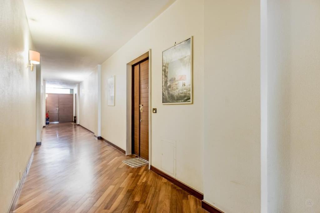 Luxury Apartment Front Of Cavalieri Hilton Hotel Roma Esterno foto