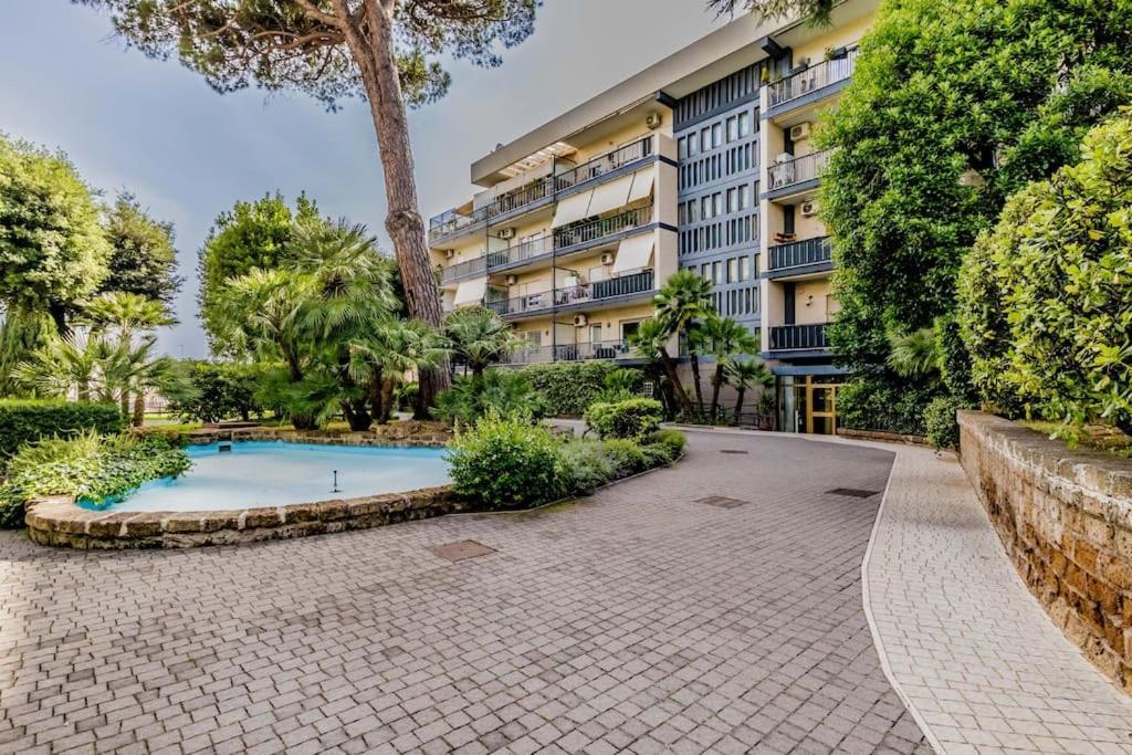 Luxury Apartment Front Of Cavalieri Hilton Hotel Roma Esterno foto